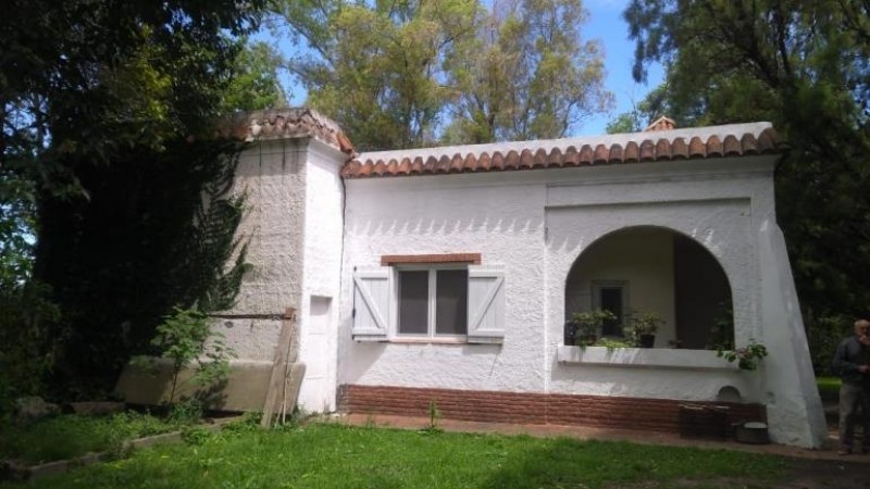 EXCELENTE QUINTA UBICADA EN EL CORAZON DE LOS NOGALES