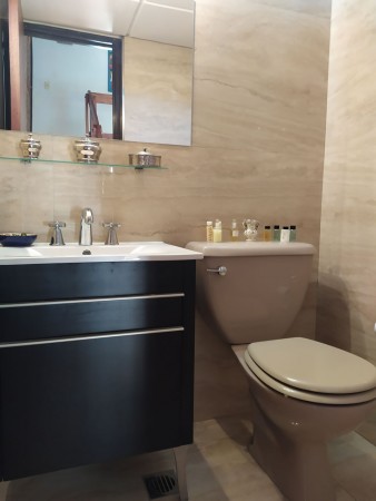 HERMOSA CASA QUNTA   BARRIO LOS NOGALES