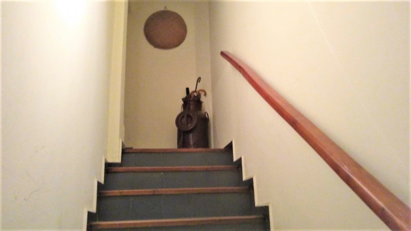 EXCELENTE TRIPLEX 4 AMB. GARAGE/ QUINCHO Y TERRAZA