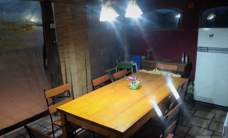 EXCELENTE TRIPLEX 4 AMB. GARAGE/ QUINCHO Y TERRAZA