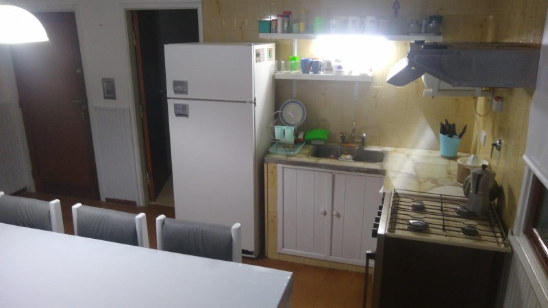 VACACIONES!!! EN VILLA GESELL    DEPTO. 3 AMB. AMPLIOS