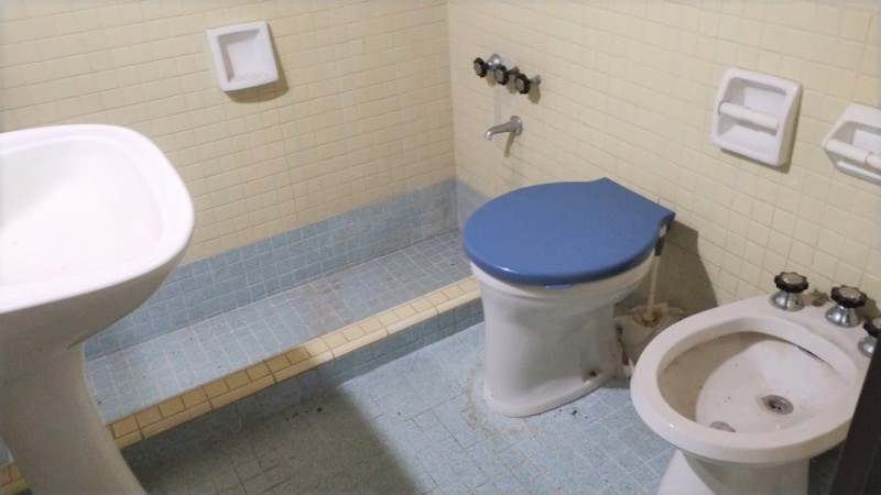 CASA QUINTA C/ PISCINA/ PARQUE  1570 M2.(TORTUGUITAS)