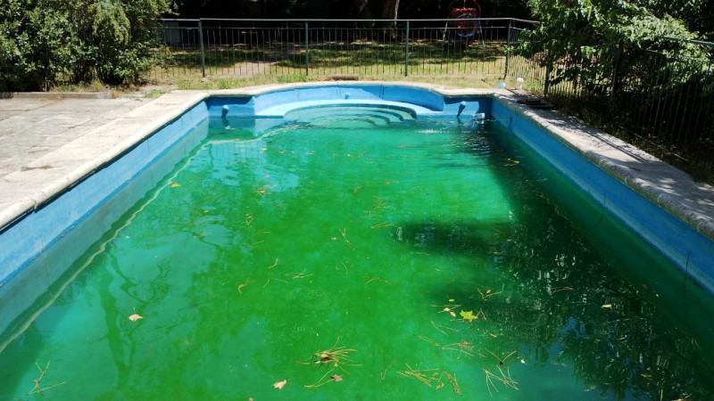 CASA QUINTA C/ PISCINA/ PARQUE  1570 M2.(TORTUGUITAS)