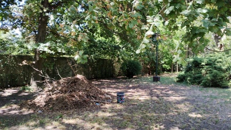 CASA QUINTA C/ PISCINA/ PARQUE  1570 M2.(TORTUGUITAS)