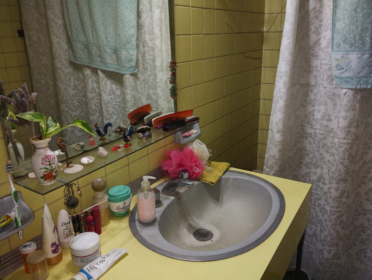 CHALET 3 AMB. AMPLIOS PARQUE  VILLA DE MAYO ( FRENTE AL CORREDOR ROSSI)