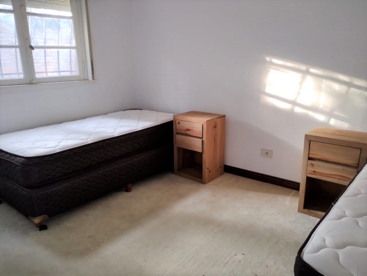 CASA   5 AMB.  1.663  M2. C/PISCINA (DON TORCUATO) 