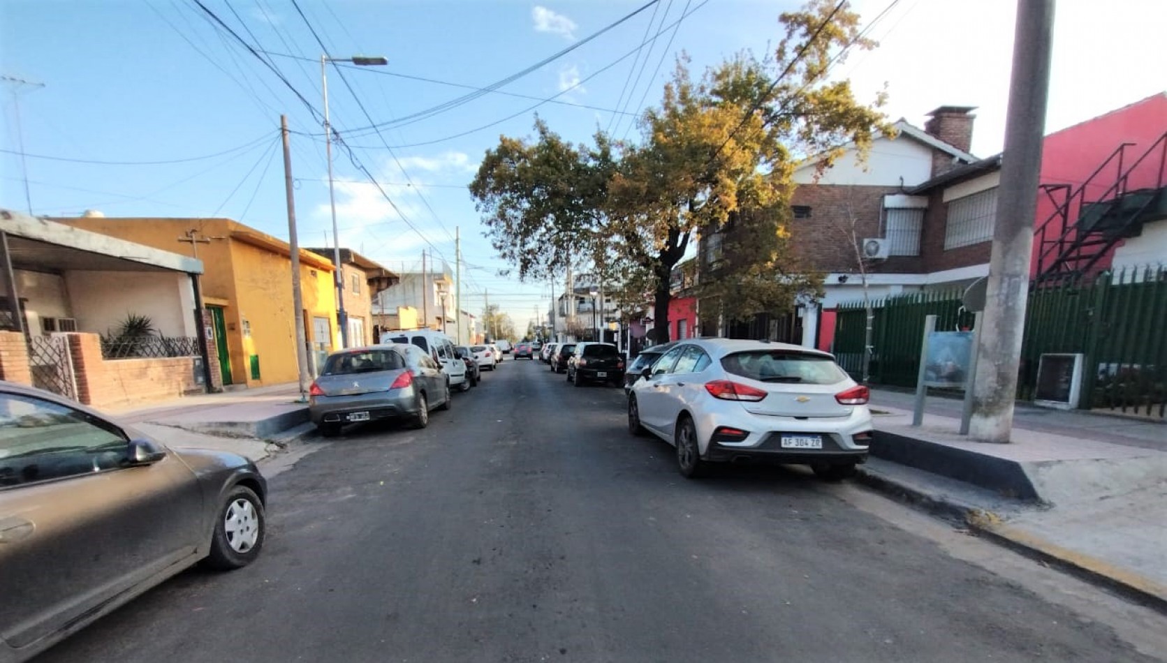 PROPIEDAD 3 AMB.  LOTE  312 M2. (CTRO. LOS POLVORINES)