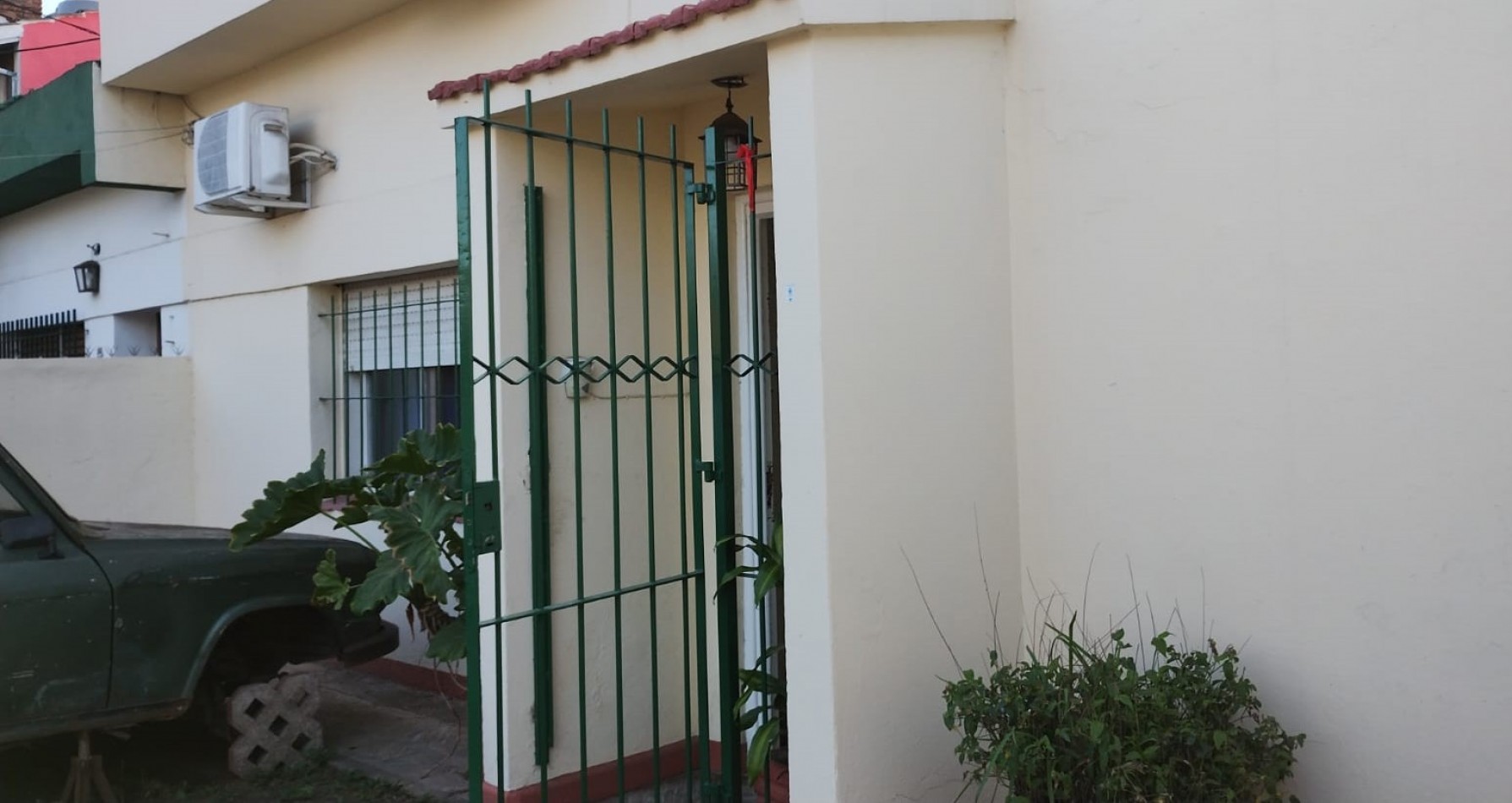 PROPIEDAD 3 AMB.  LOTE  312 M2. (CTRO. LOS POLVORINES)
