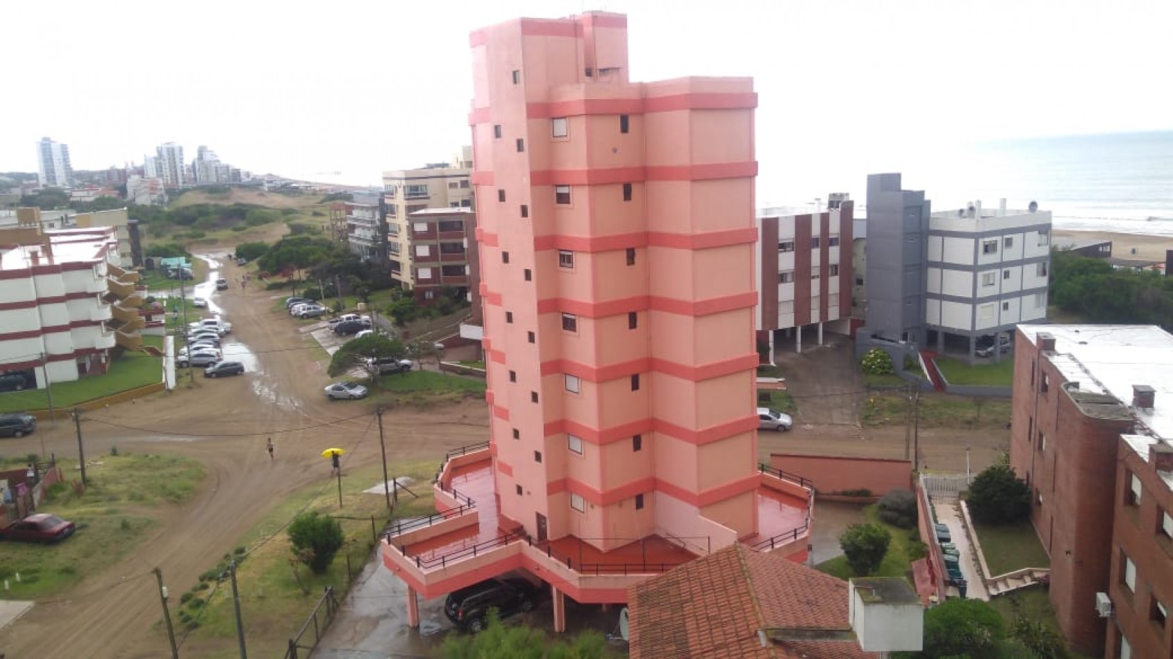 VILLA GESELL     DEPARTAMENTO 3 AMB. A METROS DE PLAYA