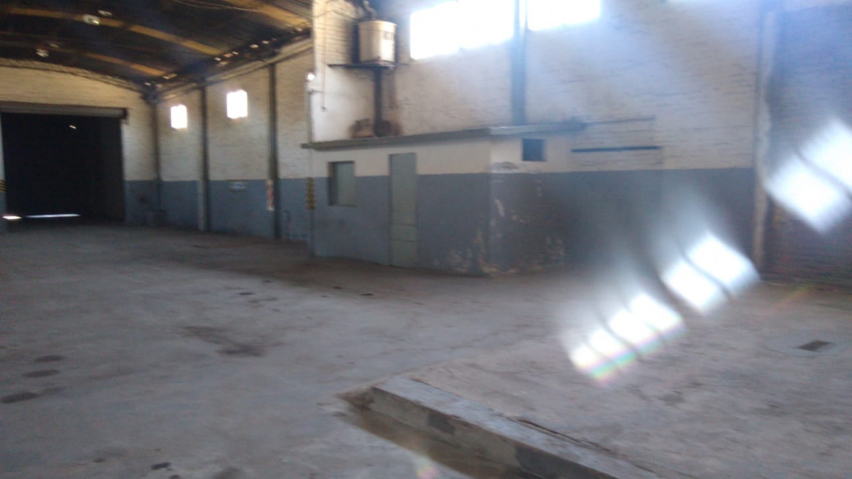 GALPON   670 M2.   (JOSE C. PAZ)