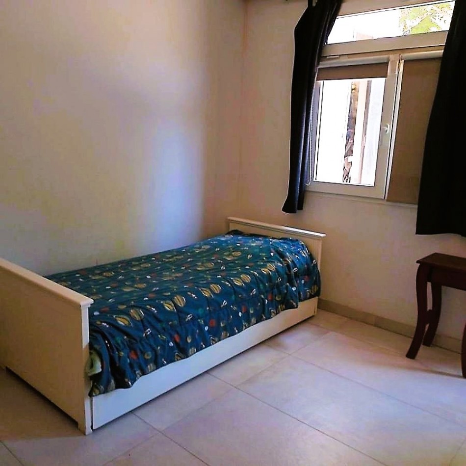 CASA QUINTA 5 AMB. C/ PISCINA (BARRIO LAS PRADERAS) VILLA DE MAYO