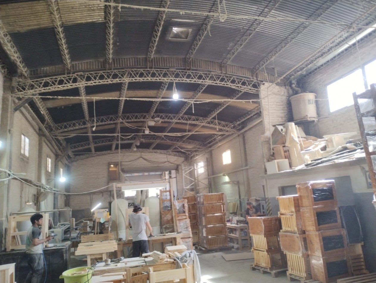 GALPON   670 M2.   (JOSE C. PAZ)