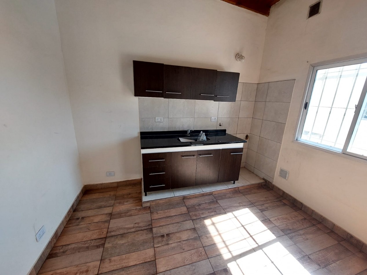 DEPARTAMENTO 3 AMB. AMPLIO C/ TERRAZA-BALCON