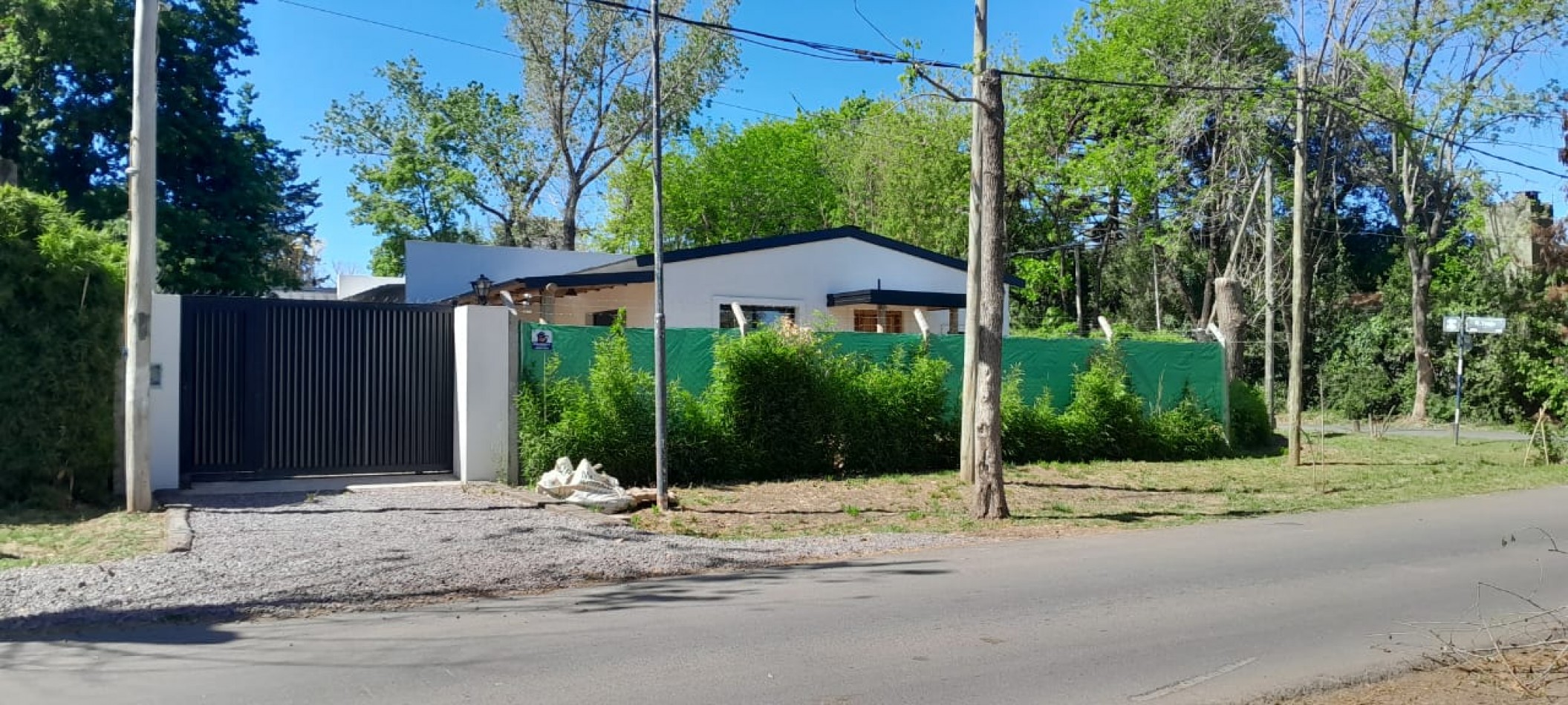 EXCELENTE CASA 3 AMBIENTES A ESTRENAR 