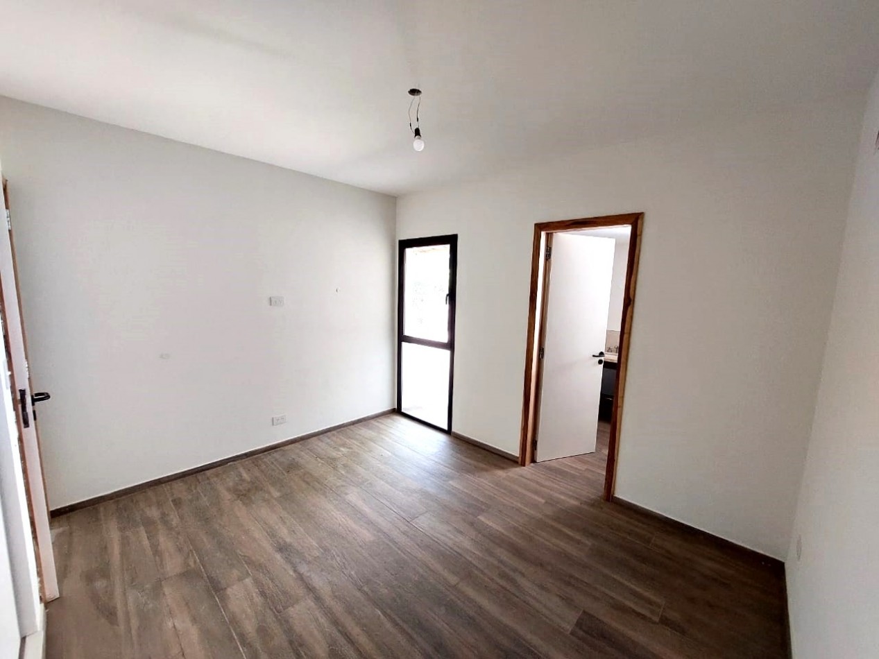 EXCELENTE CASA 3 AMBIENTES A ESTRENAR 