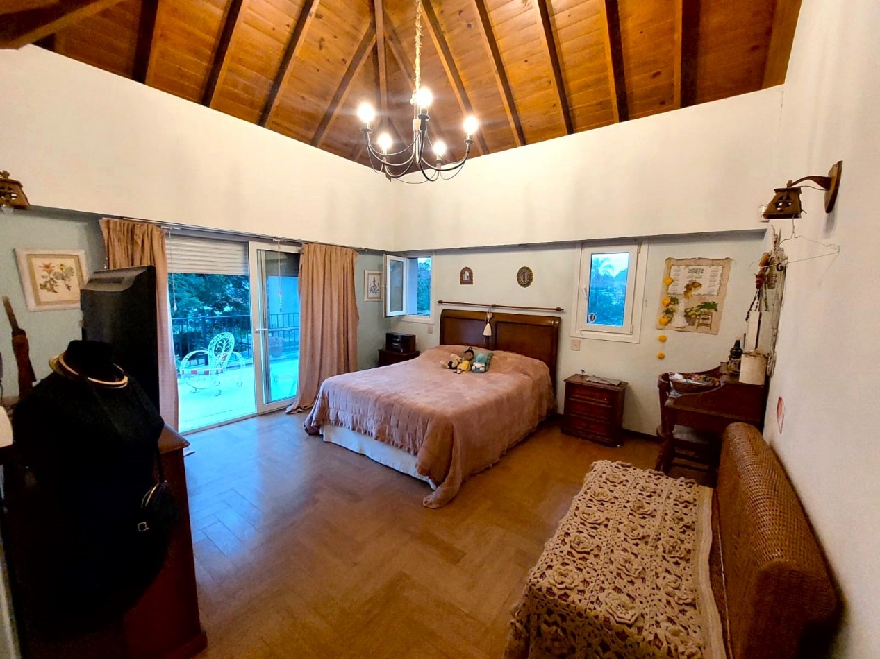 ESPECTACULAR CASA C/ PILETA COUNTRY SAN CARLOS