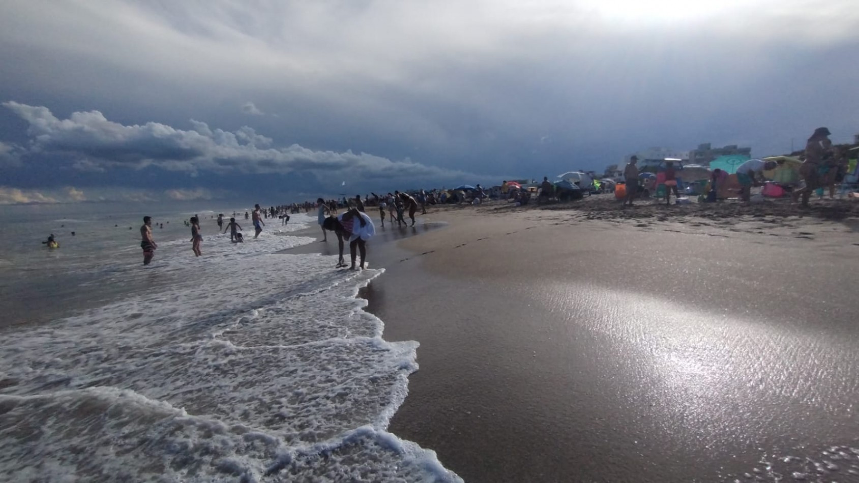 VACACIONES, VILLA GESELL- P/ 4 PERSONAS
