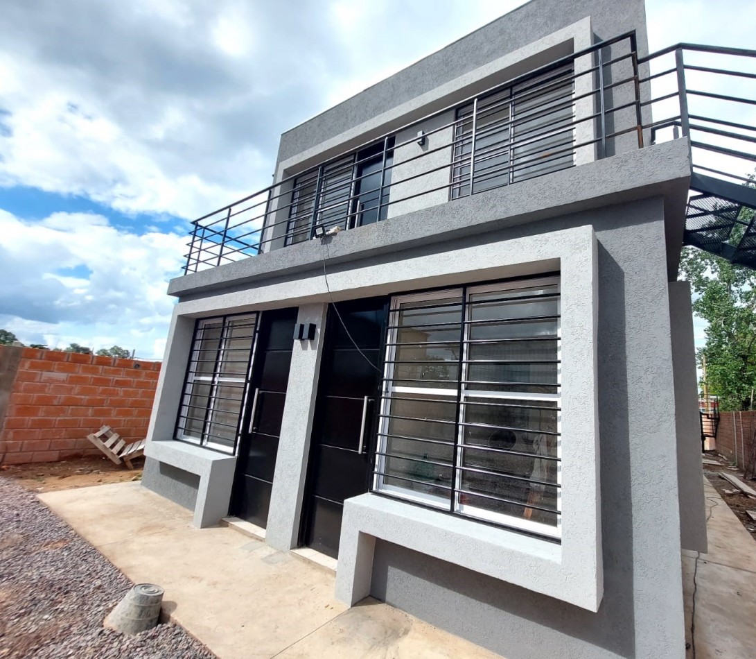 DEPARTAMENTO 3 AMB. CONTRA FRENTE  C/ ENTRADA DE AUTO