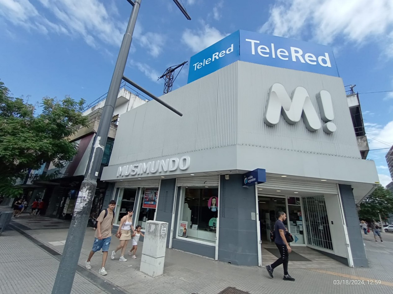 IMPORTANTE SEMIPISO 350 M2. AV. PTE. PERON   FTE. A LA PLAZA SAN MIGUEL