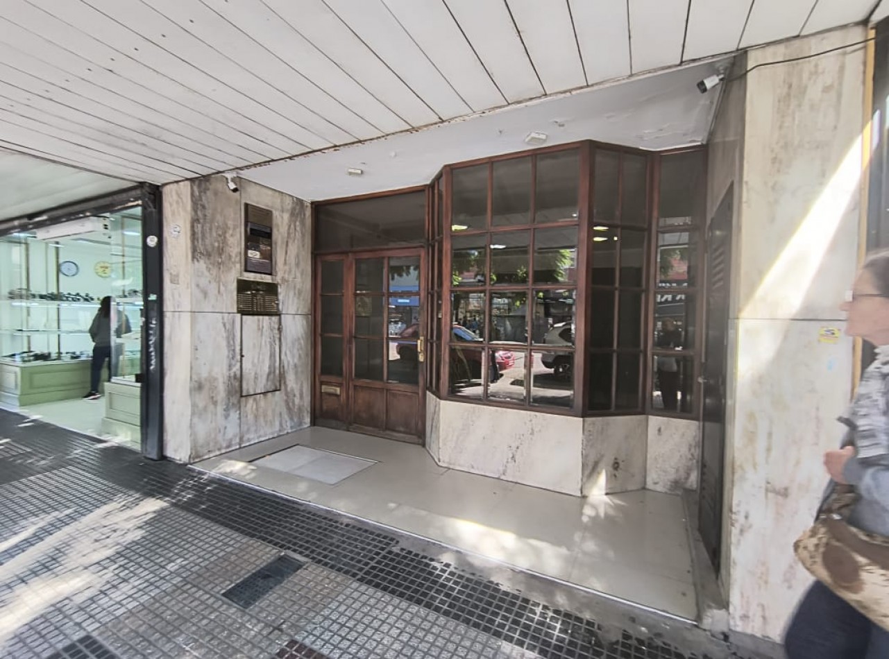 DEPARTAMENTO 4 AMB. C/ BALCON  (CTRO. SAN MIGUEL)