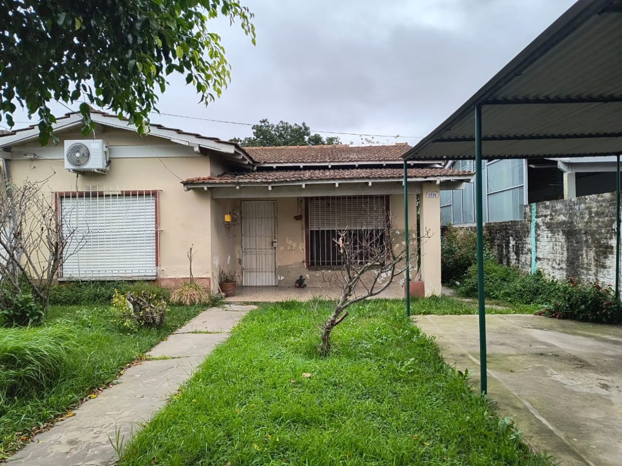 CASA 3 AMB. C/  PARQUE