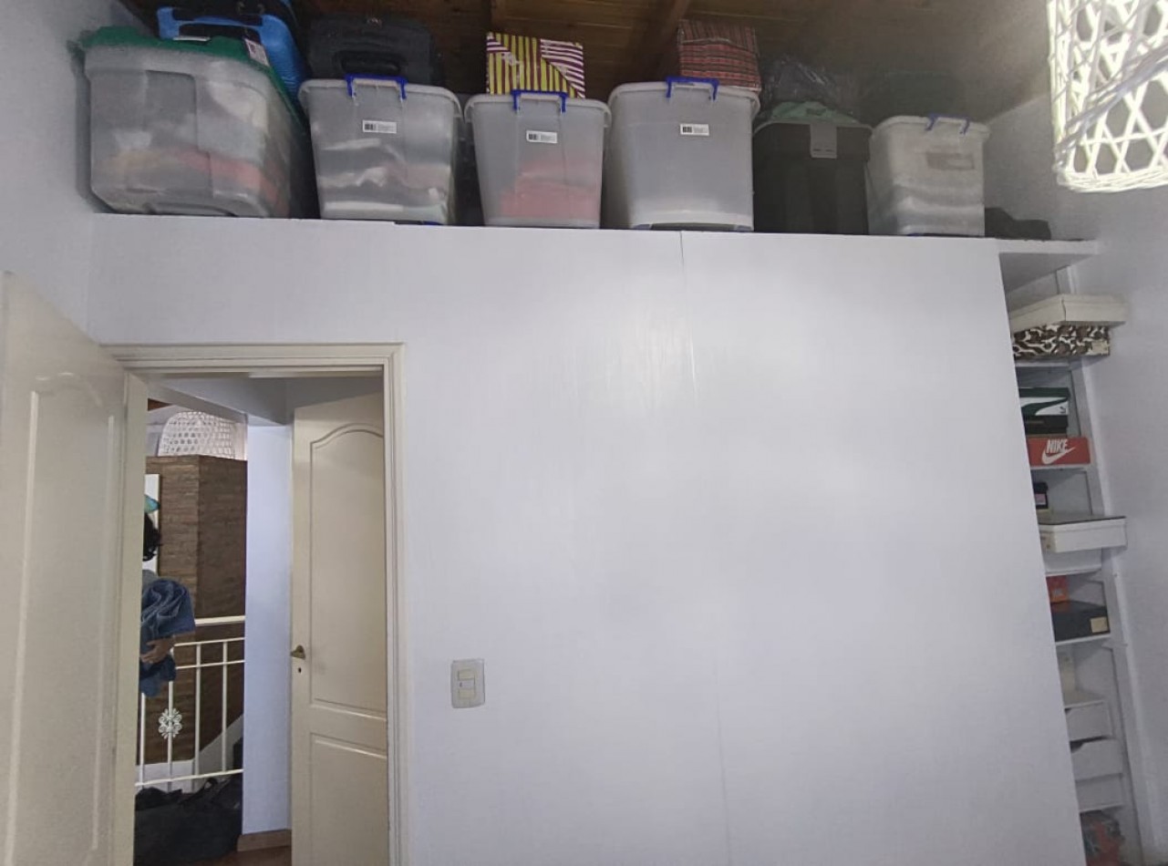 CASA 4 AMB. 2 PLANTAS C/ GARAGE Y PARQUE