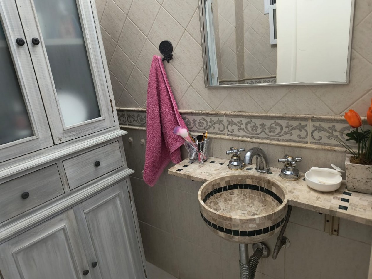 CASA 4 AMB. 2 PLANTAS C/ GARAGE Y PARQUE