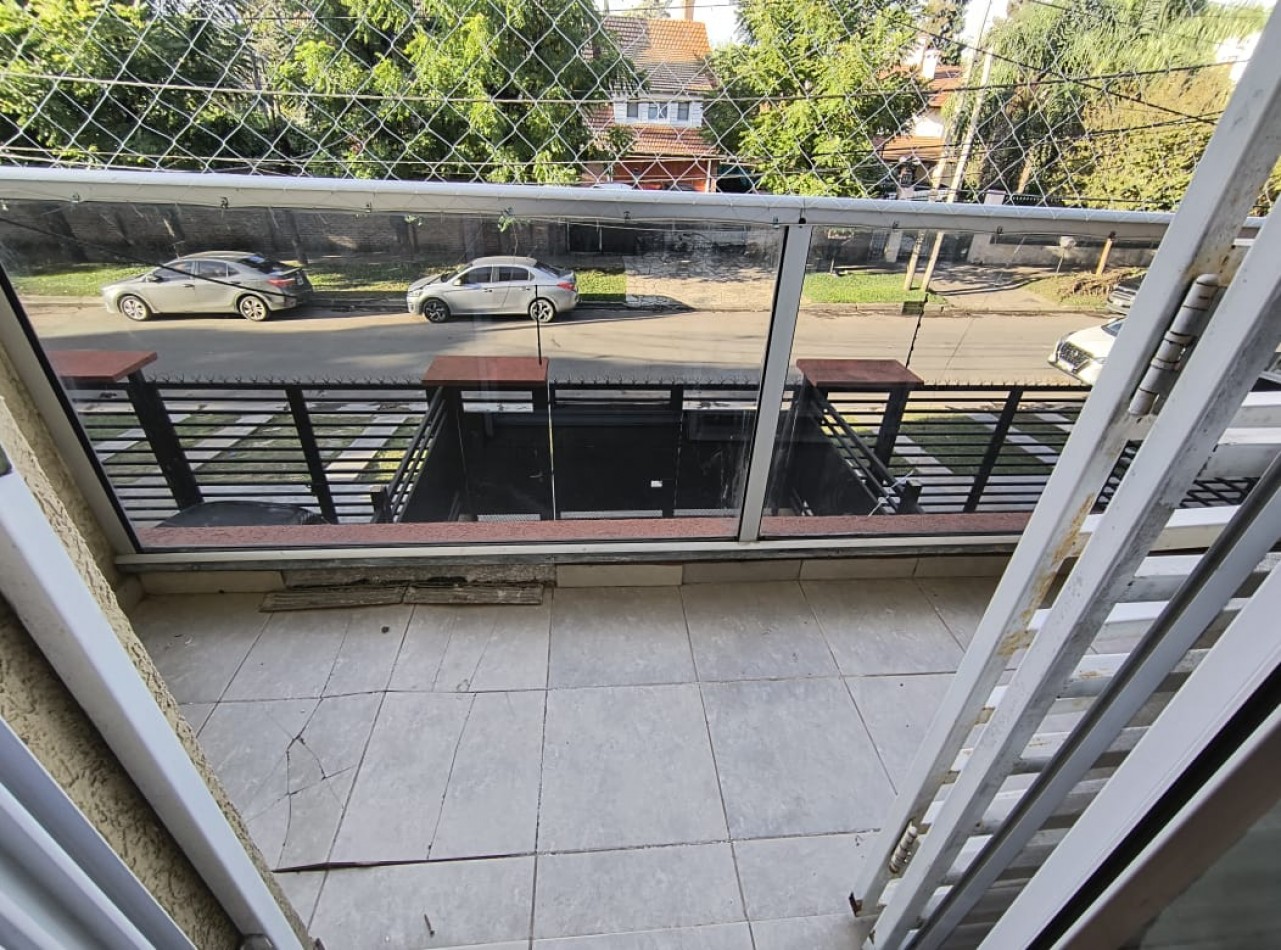 DUPLEX DE 3 AMB. PATIO/BALCON/COCHERA/QUINCHO Y PISCINA