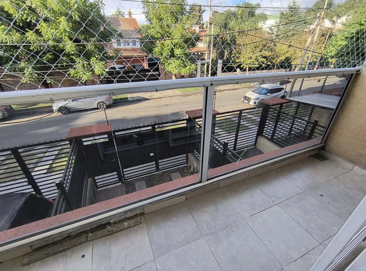 DUPLEX DE 3 AMB. PATIO/BALCON/COCHERA/QUINCHO Y PISCINA