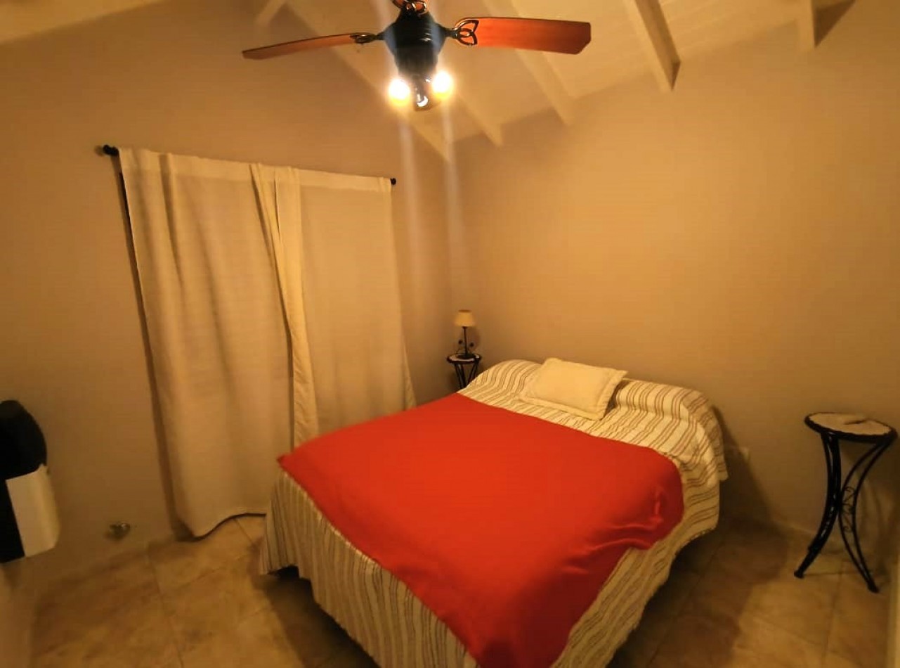 CASA 4 AMB. C/PISCINA Y PARQUE (COUNTRY CLUB ARANJUEZ) ESCOBAR