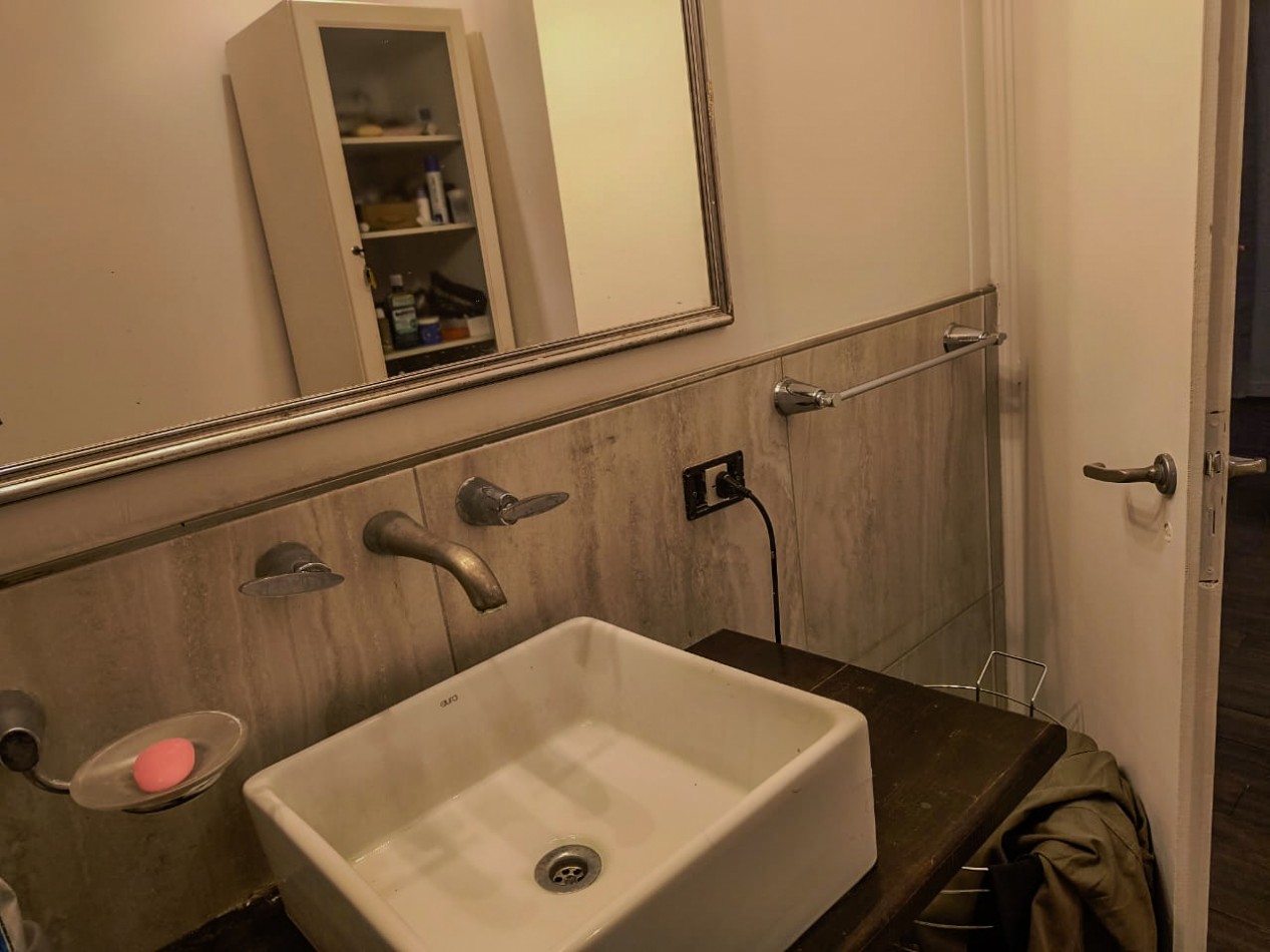 CHALET 4 AMB. 2 PLANTAS C/ PARQUE, PISCINA Y GARAGE P/2 AUTOS