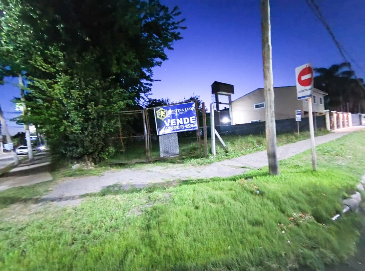 LOTE ESQUINA  850 M2  (LOS POLVORINES)