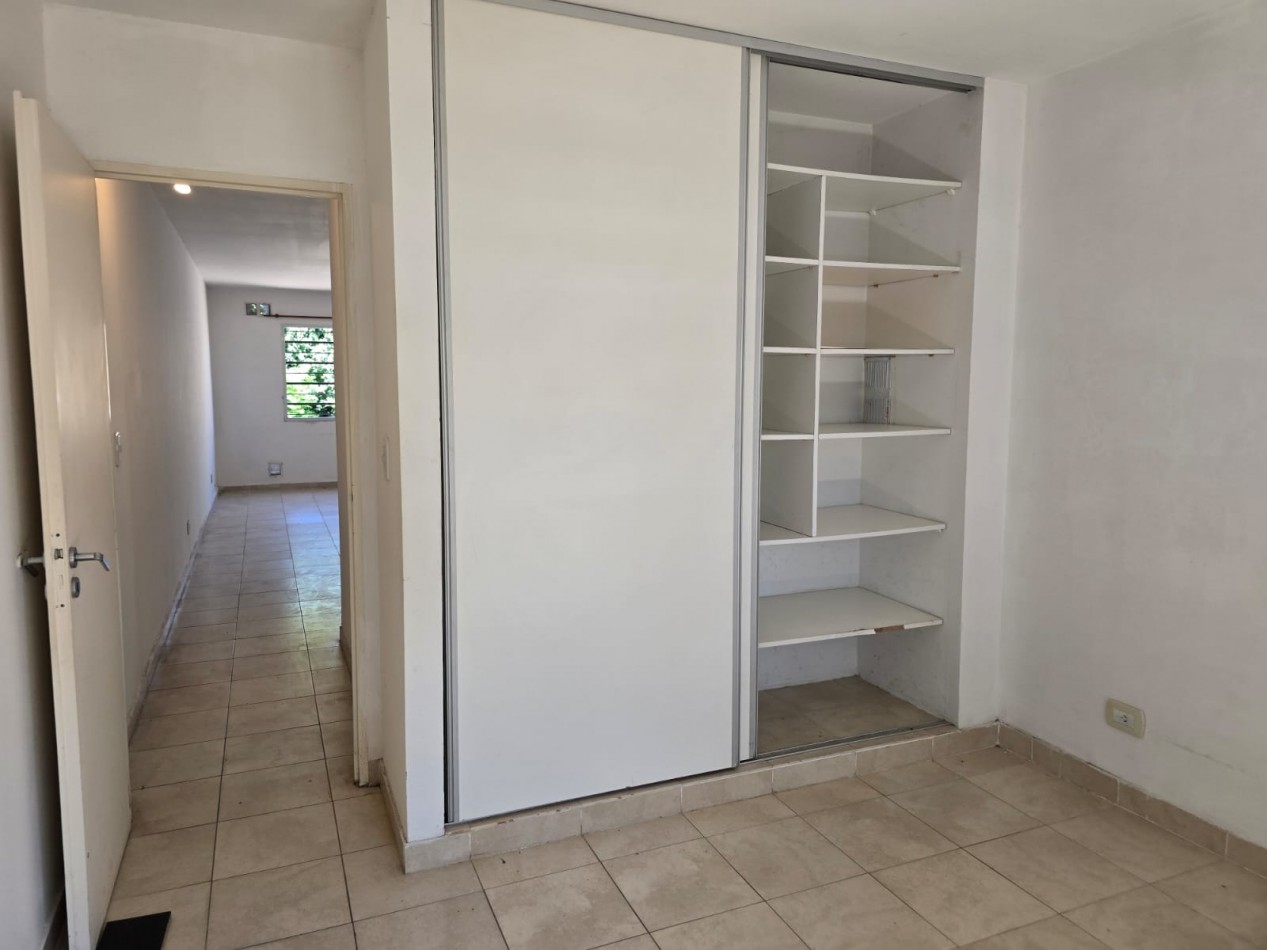 DEPARTAMENTO 2 AMB. C/ COCHERA  (COMPLEJO CERRADO)