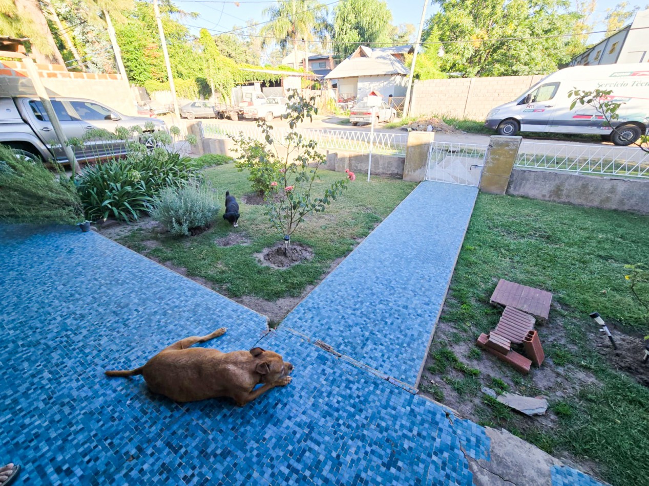 CASA 4 AMB. C/ LOCAL (SALIDA A 2 CALLES)