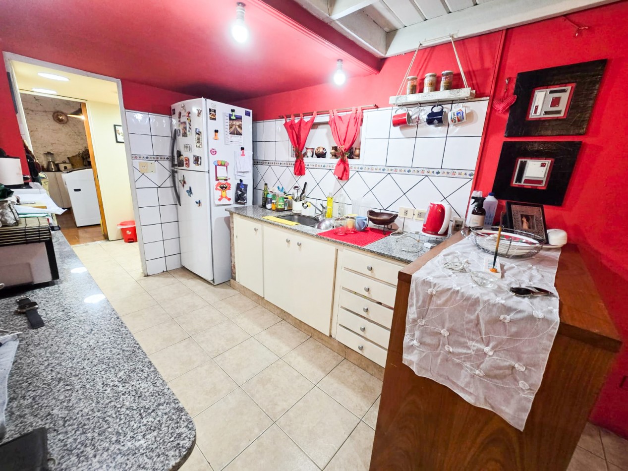 PH 4 AMBIENTES C/ GARAGE/ PILETA Y JARDIN