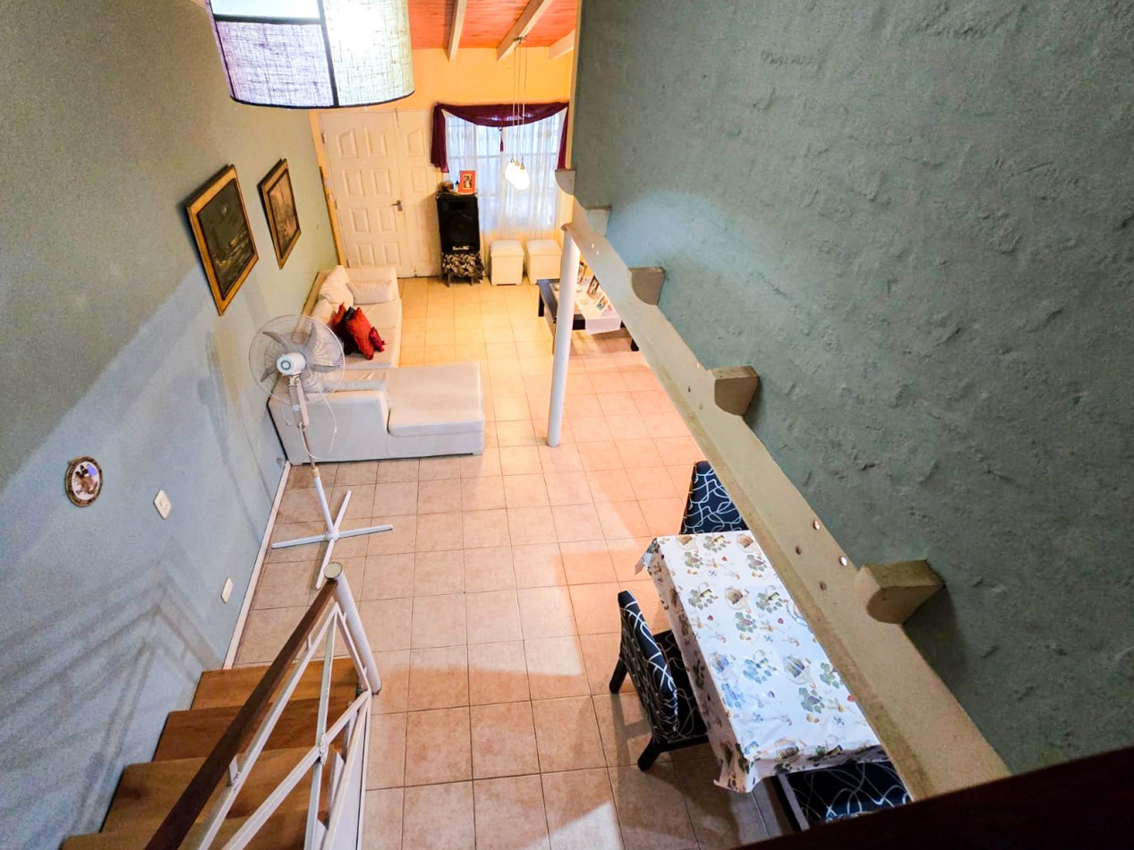 PH 4 AMBIENTES C/ GARAGE/ PILETA Y JARDIN