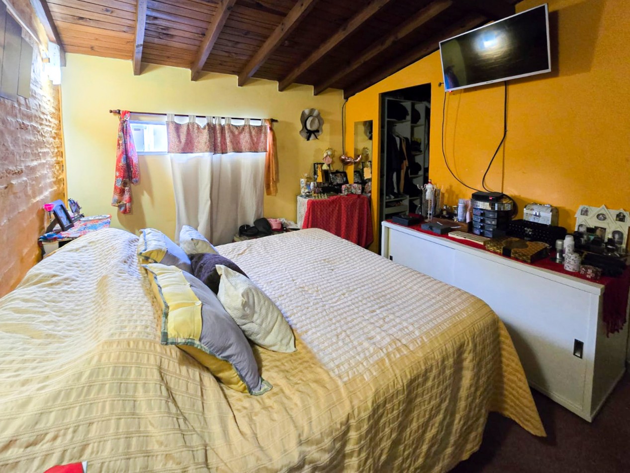 PH 4 AMBIENTES C/ GARAGE/ PILETA Y JARDIN