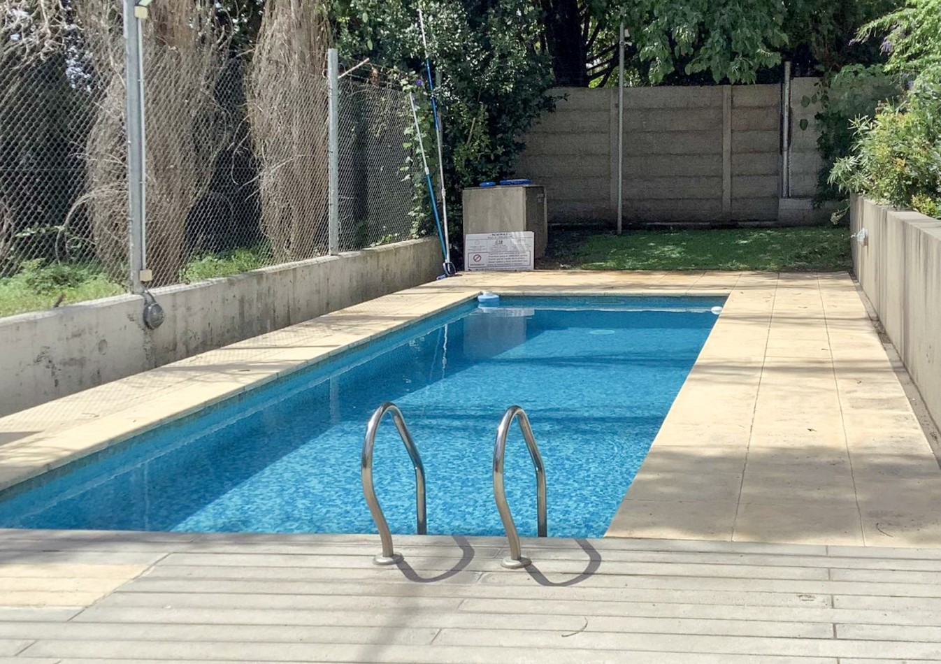 DEPARTAMENTO 2 AMBIENTES C/ COCHERA Y PARRILLA