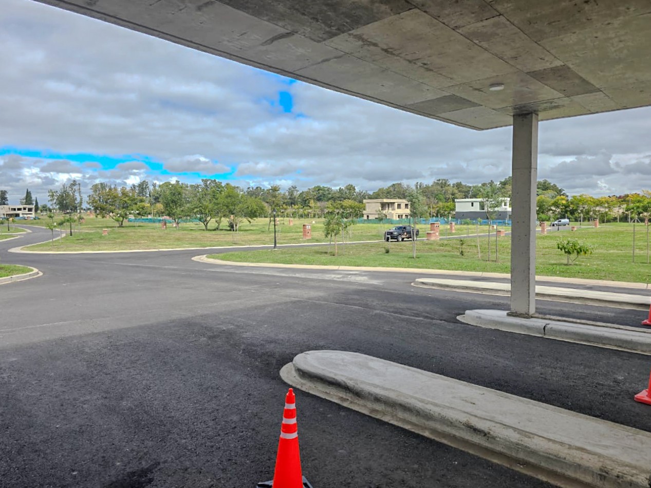 LOTE DE 580M2 EN PILAR DEL ESTE. BARRIO SANTA SOFIA.