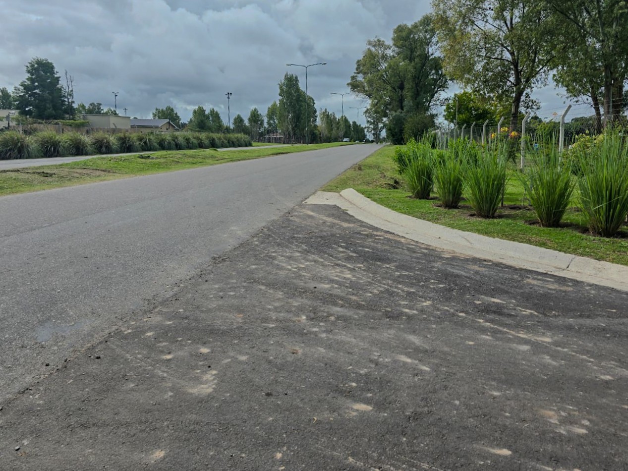 LOTE DE 580M2 EN PILAR DEL ESTE. BARRIO SANTA SOFIA.