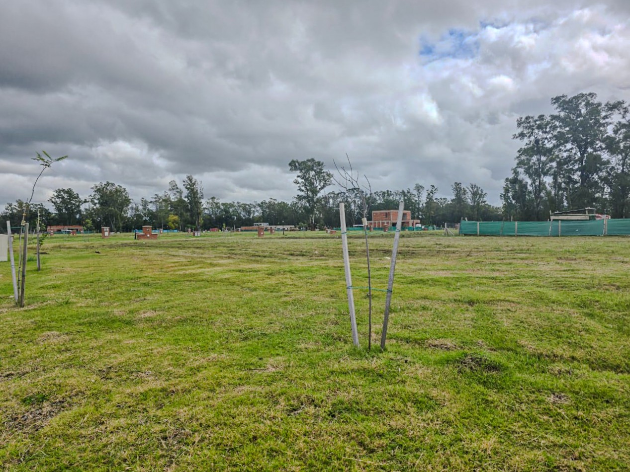 LOTE DE 580M2 EN PILAR DEL ESTE. BARRIO SANTA SOFIA.