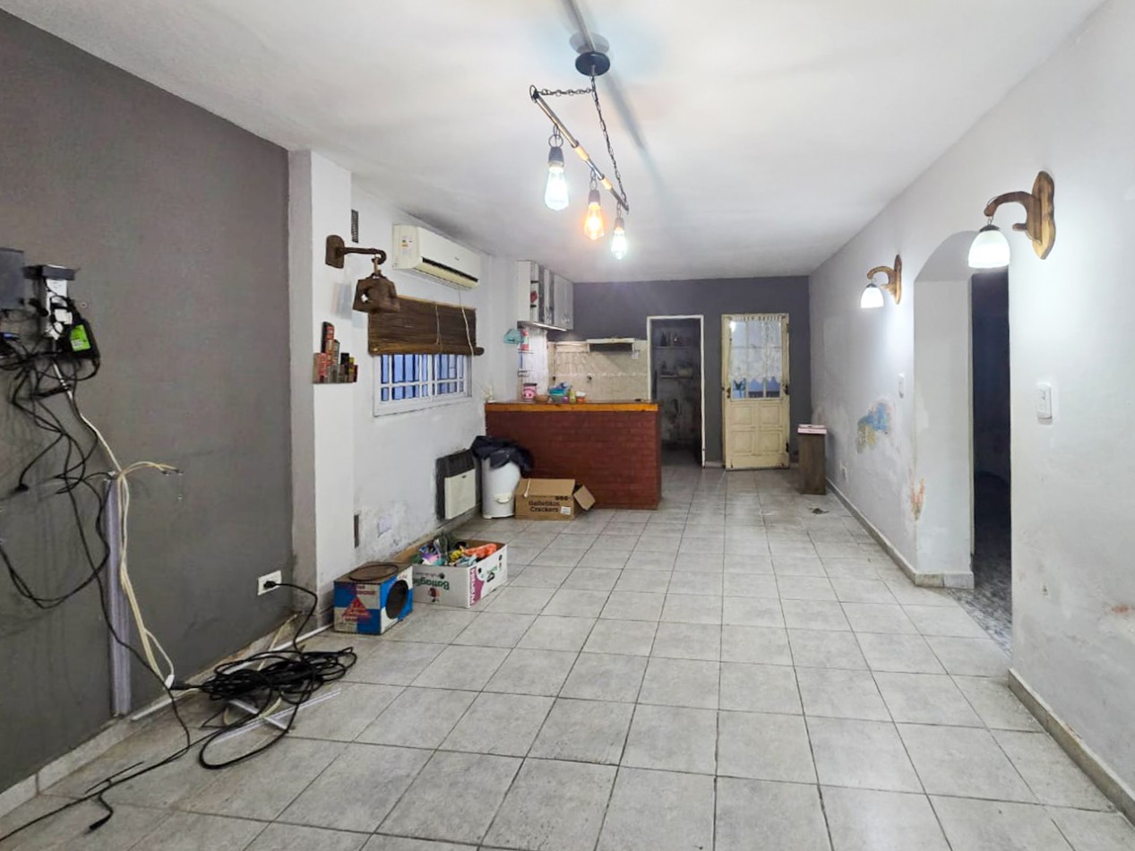 CASA 3 AMB C/ LOCAL  OPORTUNIDAD