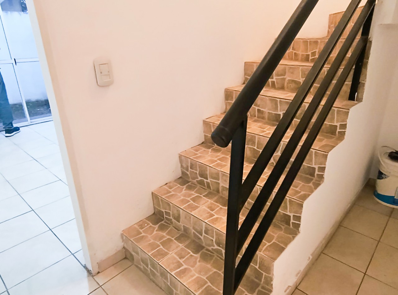 DUPLEX 2 PLANTAS 78M2 C/COCHERA