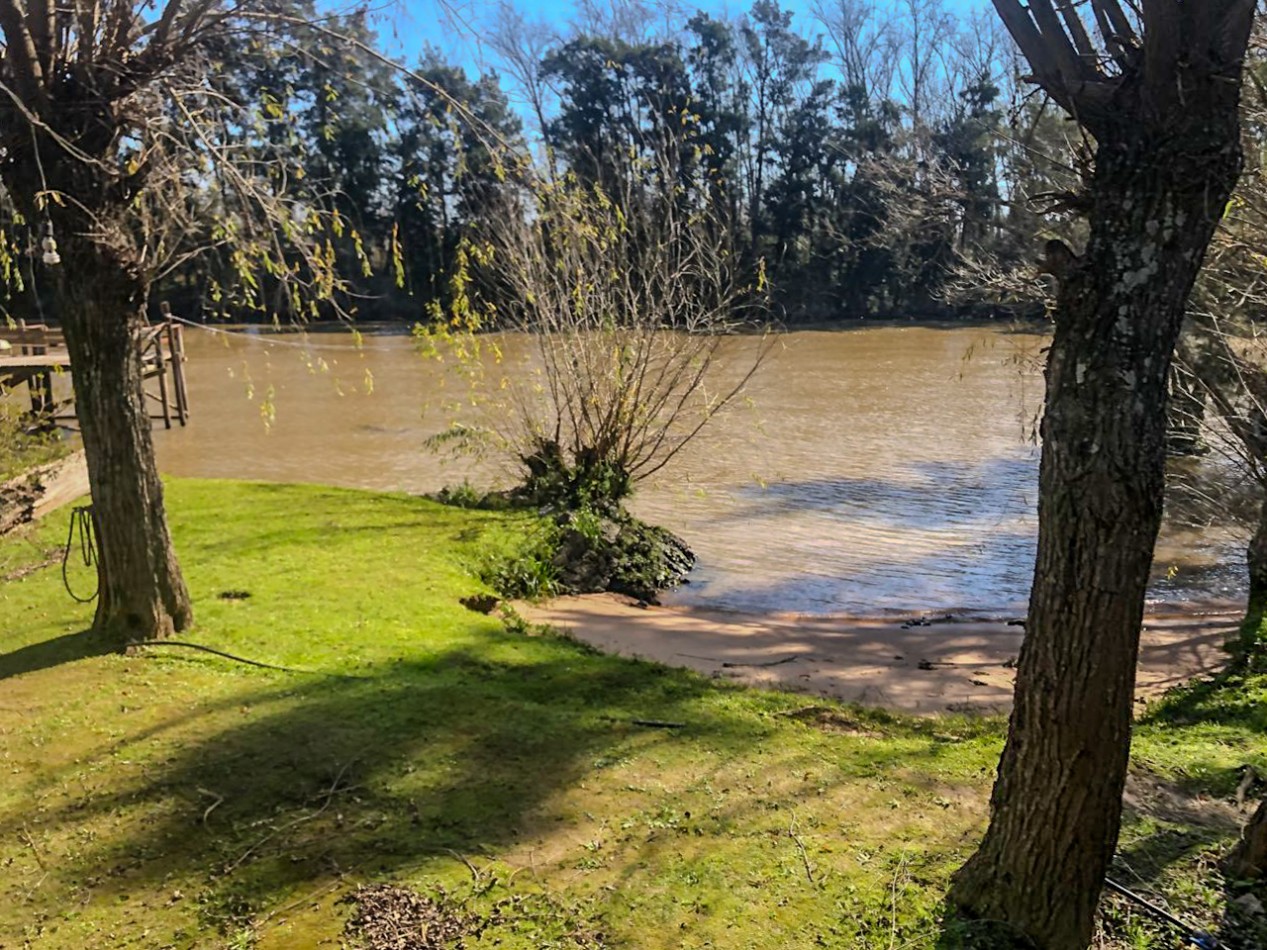 CASA 3 AMB EN EL DELTA DE TIGRE 