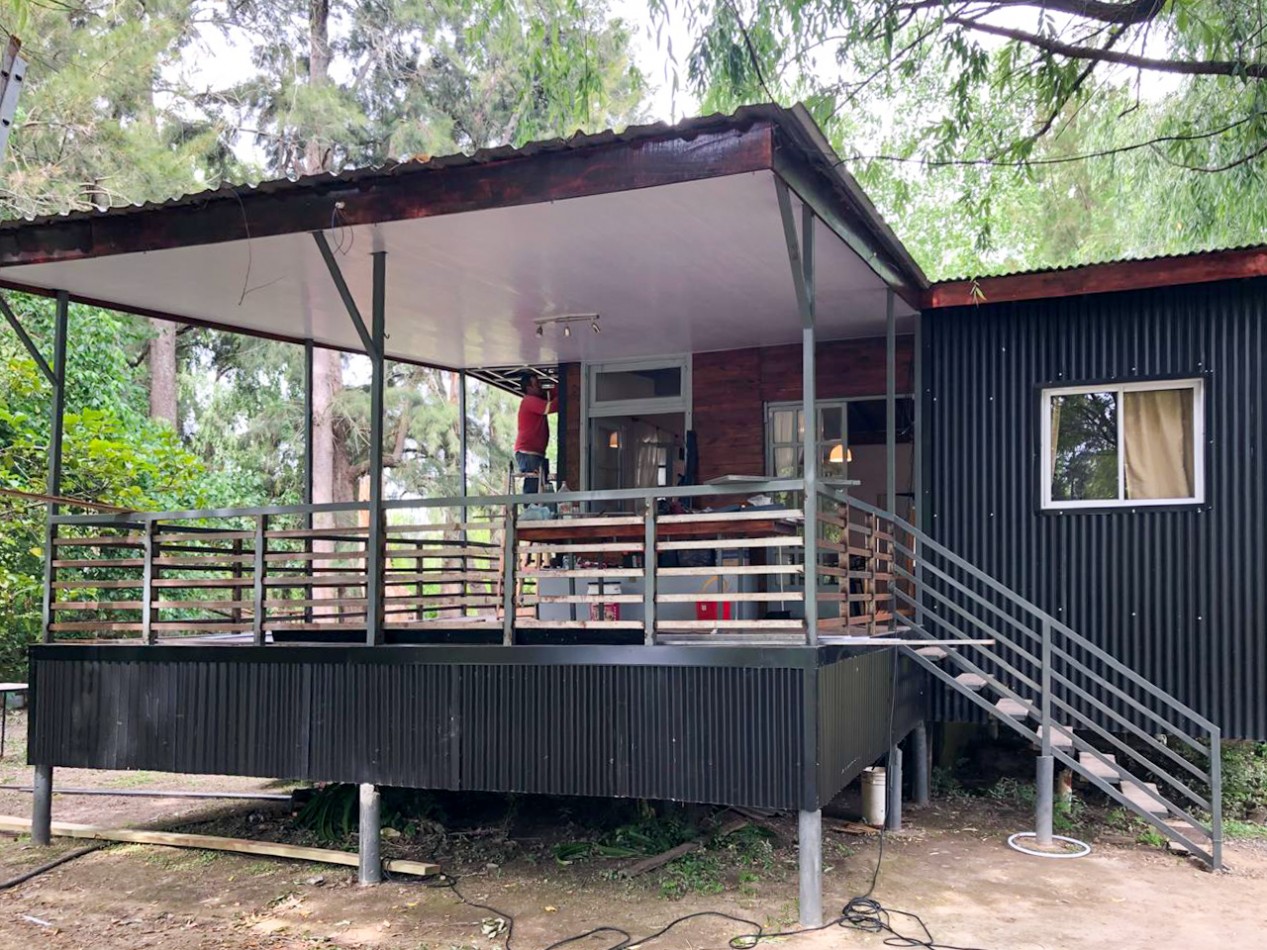 CASA 3 AMB EN EL DELTA DE TIGRE 