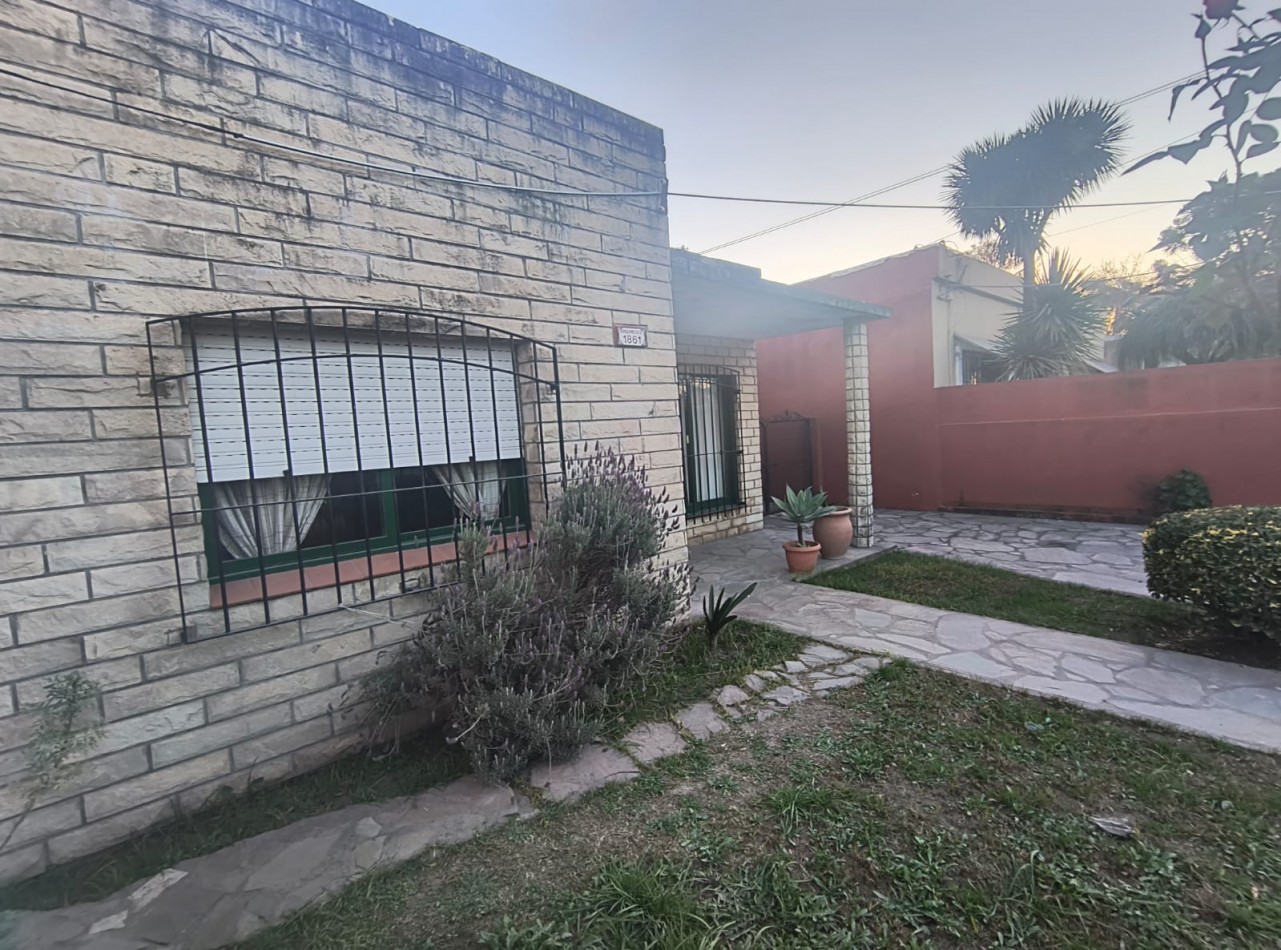 CASA AMERICANA DE 3 AMB. 