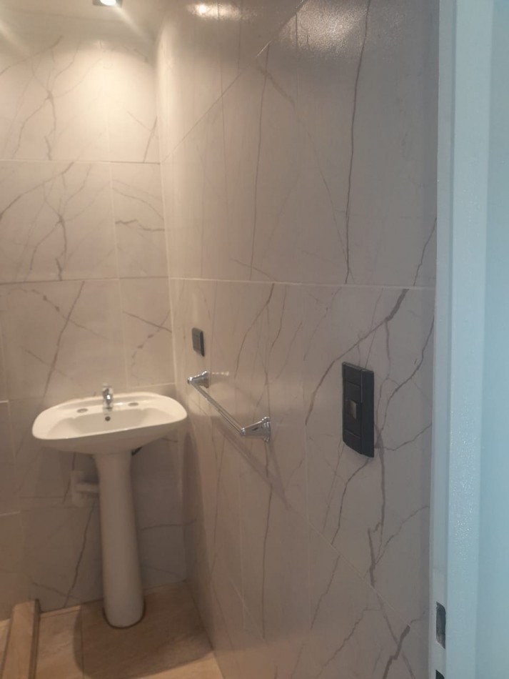 DPTO. MONOAMBIENTE AMPLIO PLANTA BAJA