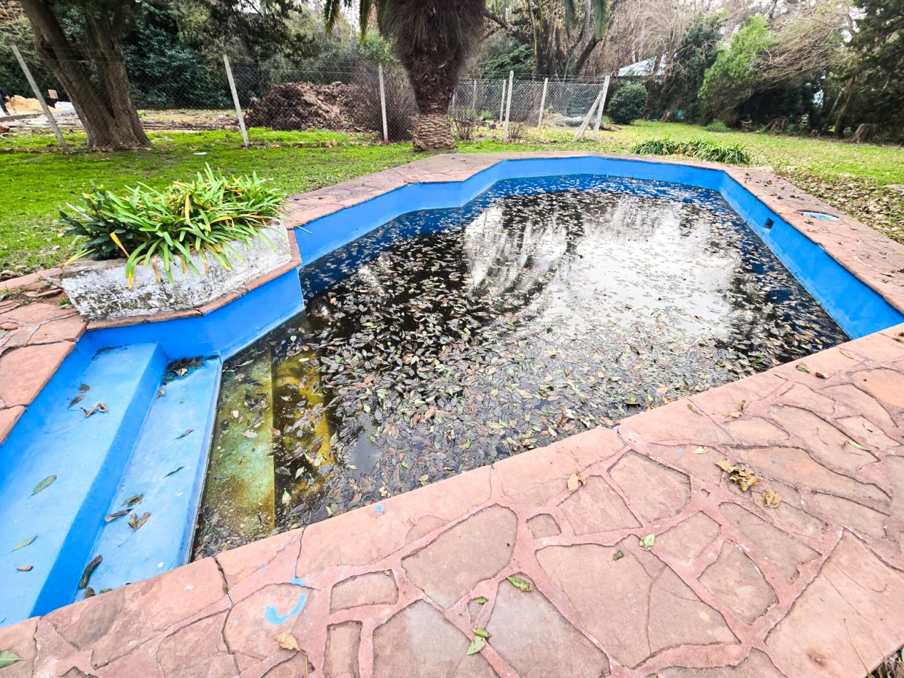 CASA 4 AMB C/ PARQUE Y PISCINA