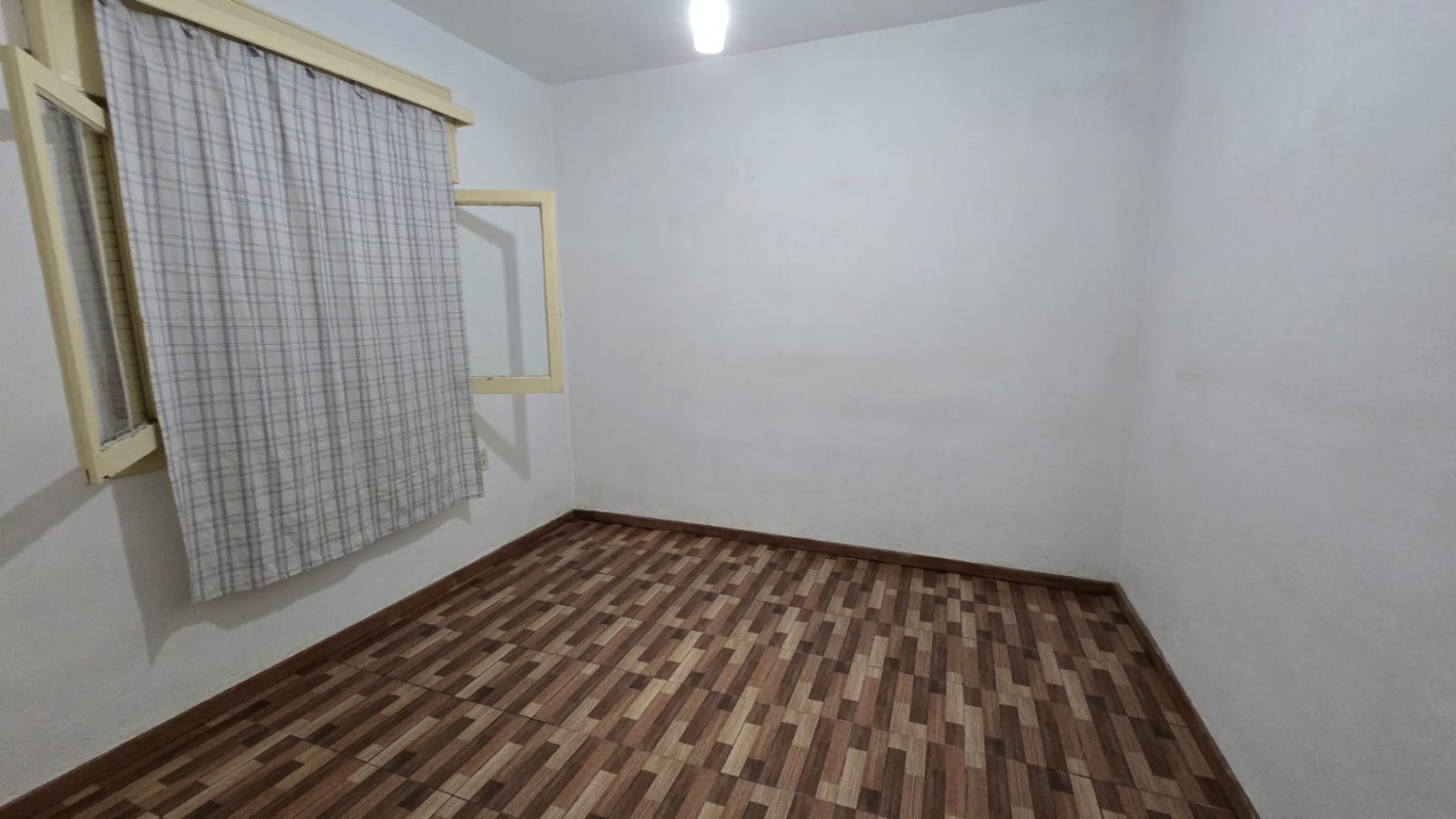 CASA AMERICANA 3 AMBIENTES PATIO / TERRAZA 