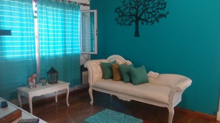 CASA 4 AMB.  GARAGE / 2 VEHICULOS/FONDO LIBRE